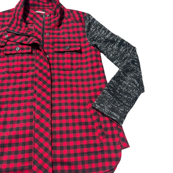 LOGO Lori Goldstein Size XS Red Buffalo Plaid Jacket Sweater Knit Sleeves - Picture 3 of 12